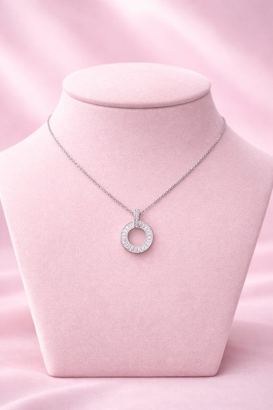 Textured Circle Pendant Necklace in 925 Sterling Silver