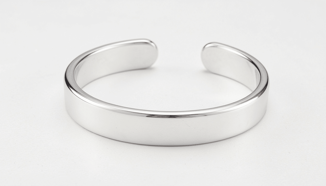 Cuff Bracelets for Women: How to Style Them for Every Occasion - 925 Silver Jewelery