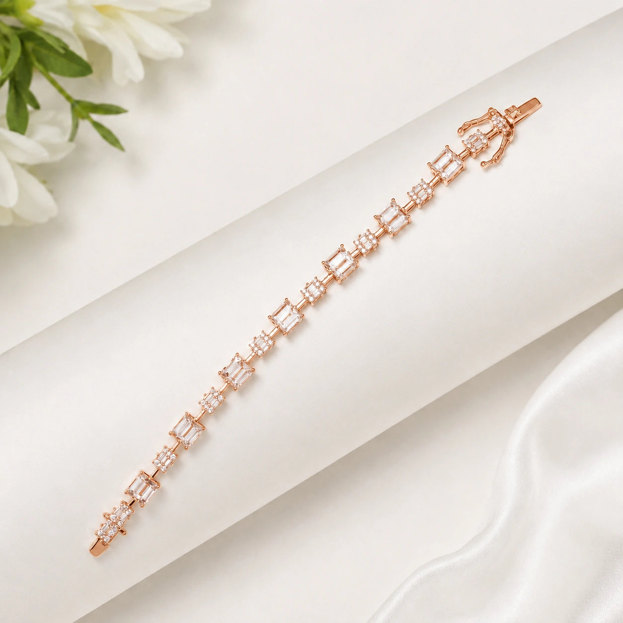 Elite Emerald Bracelet