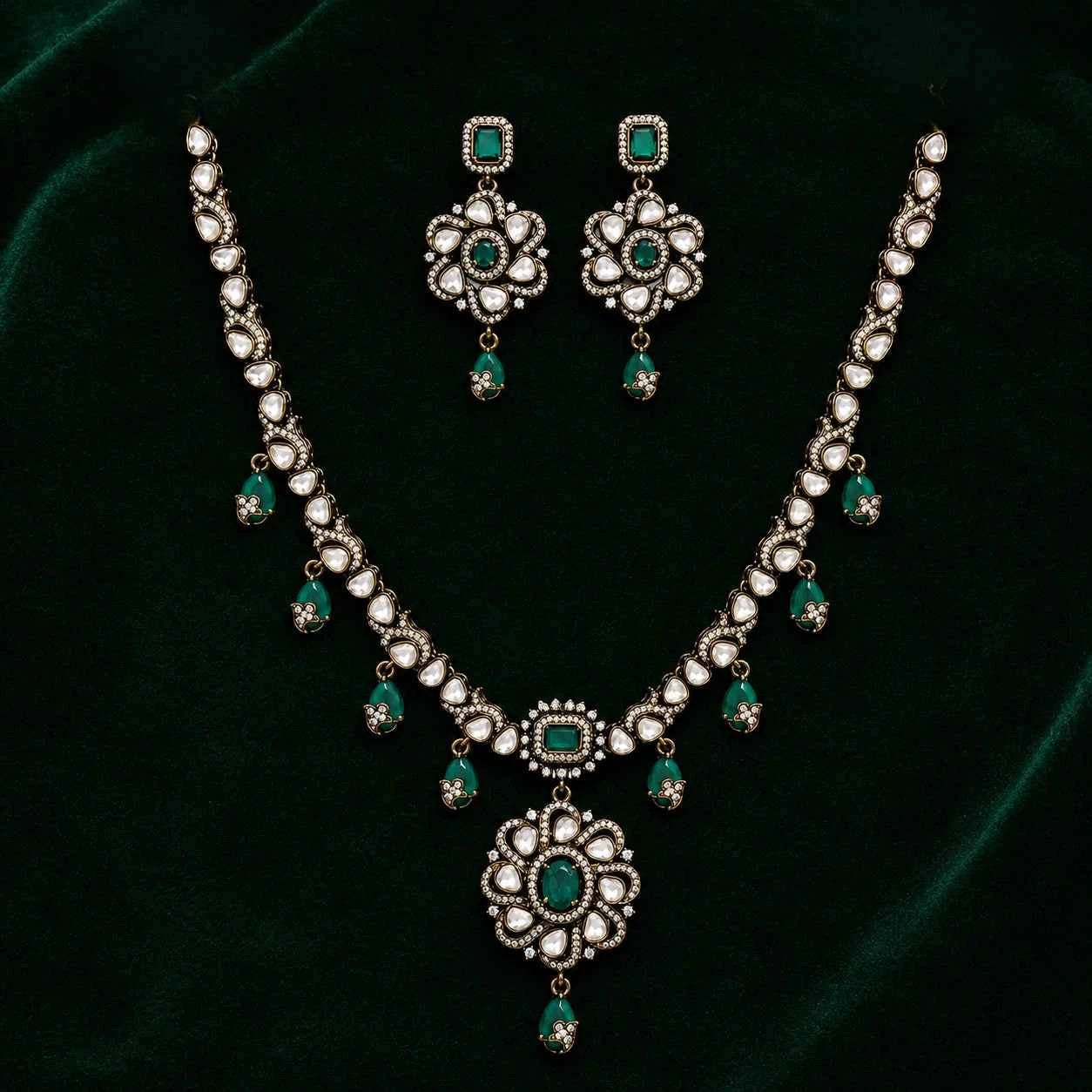 Victorian Emerald Floral Pendant Necklace Set