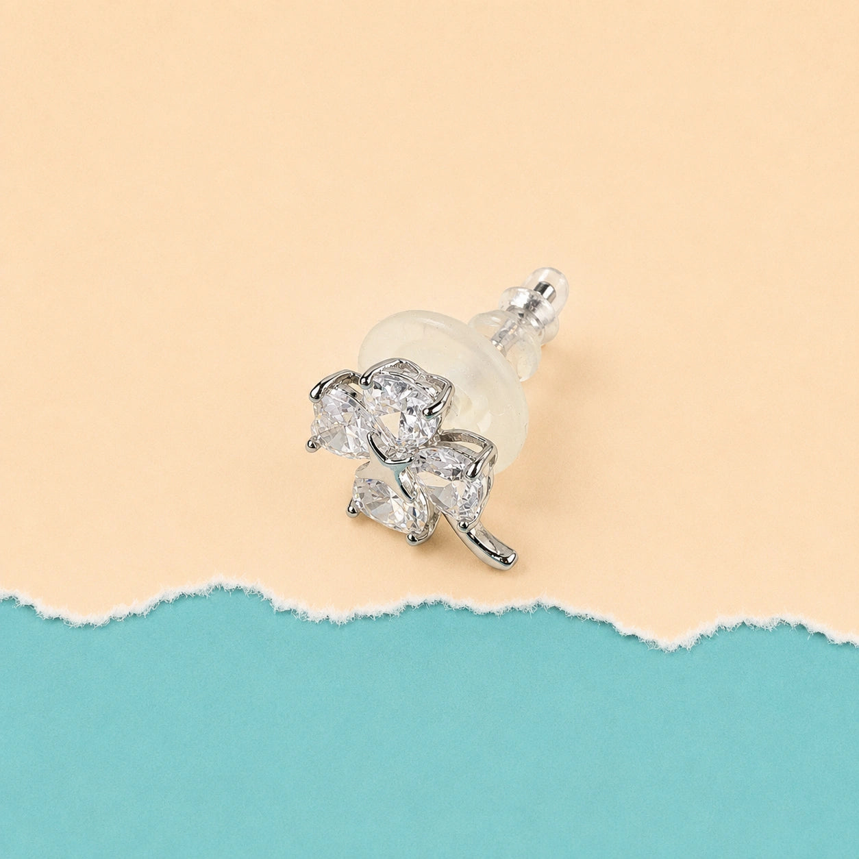 Four Leaf Clover Stud