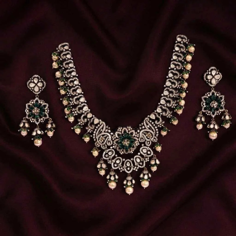 Victorian Emeraled  Pearl Necklace Set