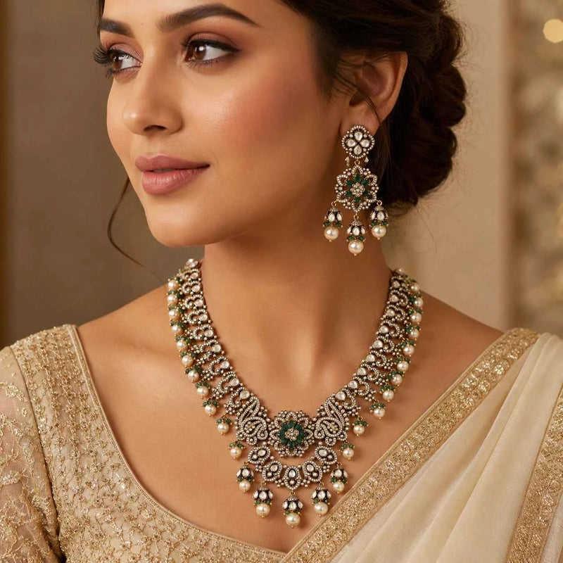 Victorian Emeraled  Pearl Necklace Set