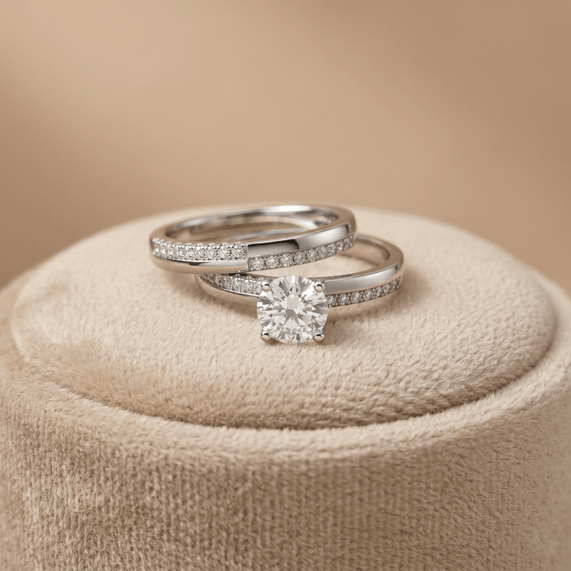 925 silver dual ring with two stacked bands and round solitaire center stone