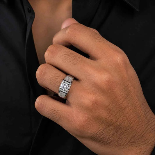 Diamond Crest Sterling Silver Ring - 925 Silver Jewelery