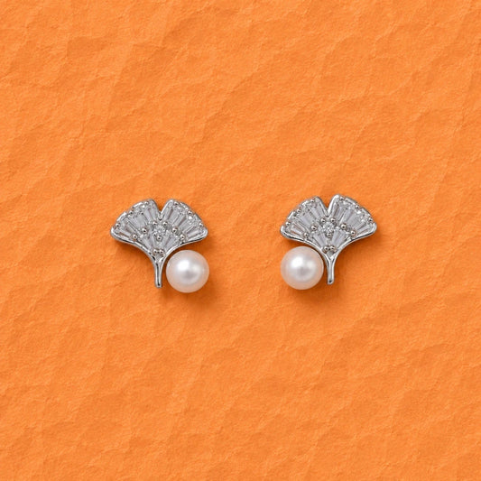 Ginkgo Pearl Zirconia Studs - 925 Silver Jewelery