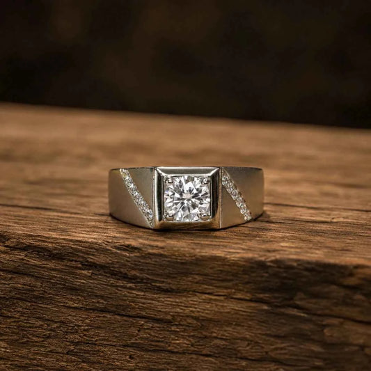 Royal Crest Ring - 925 Silver Jewelery